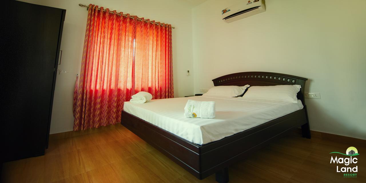 Magic Land Resorts Athirapally Irinjalakuda Exterior photo